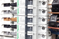 Energy-measuring-Sandra-Sergeant-Photography-Basingstoke-Photographer