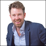 Thomas-Sandra-Sergeant-Photography-Head-shots-Basingstoke-Portrait-Photographer